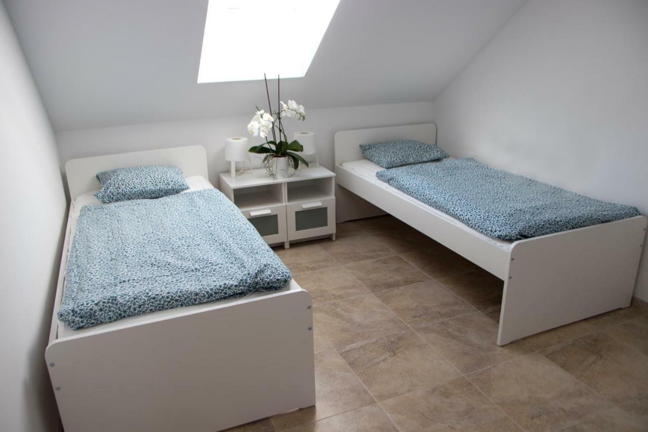 Apartman U Fuxu Zleby Экстерьер фото